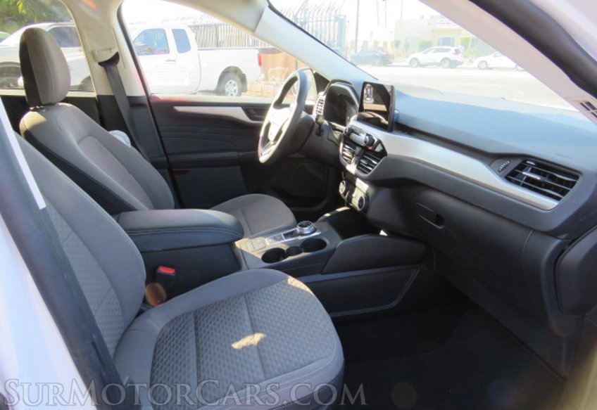 2022 Ford Escape - Image 26