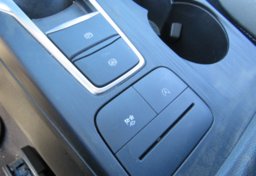 2022 Ford Escape - Image 48