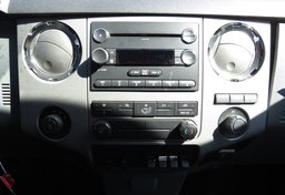 2016 Ford Super Duty F-250 SRW - Image 43