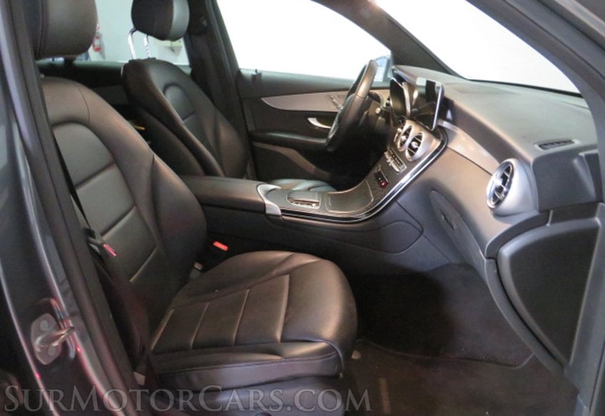 2021 Mercedes-Benz GLC - Image 22