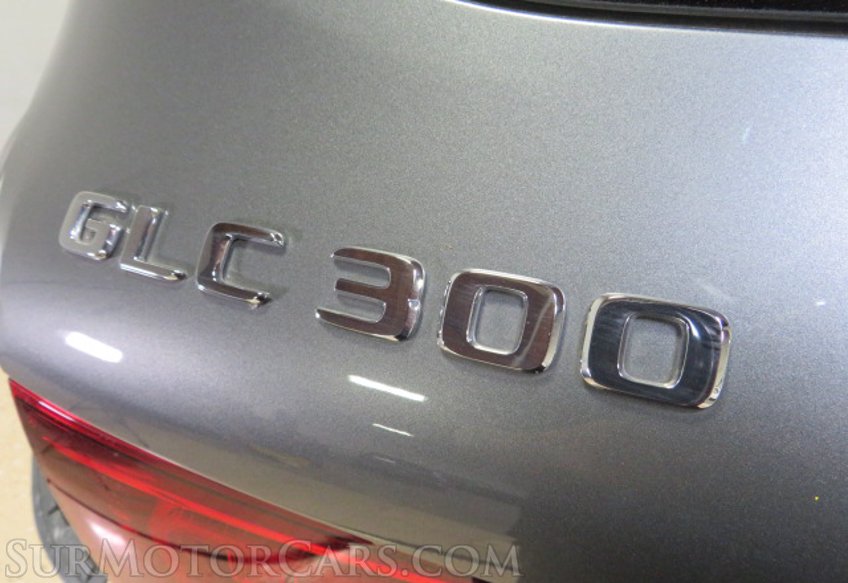 2021 Mercedes-Benz GLC - Image 17