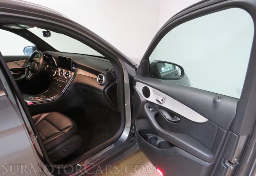 2021 Mercedes-Benz GLC - Image 20