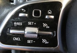 2021 Mercedes-Benz GLC - Image 30