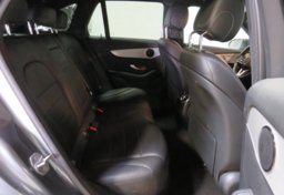 2021 Mercedes-Benz GLC - Image 24