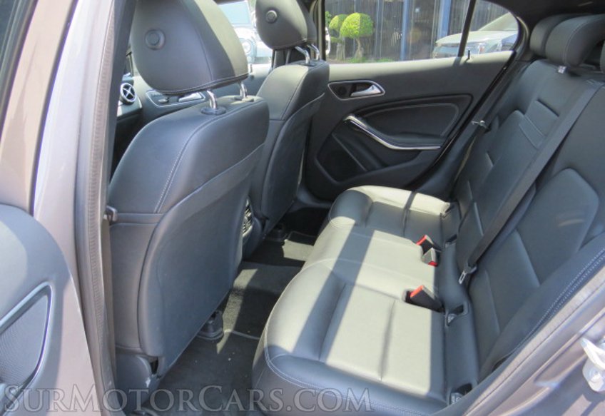 2017 Mercedes-Benz GLA - Image 24