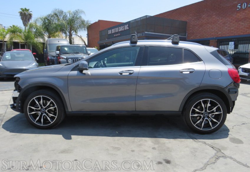 2017 Mercedes-Benz GLA - Image 10