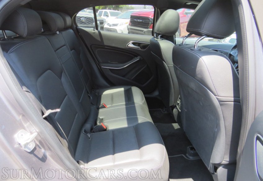 2017 Mercedes-Benz GLA - Image 23