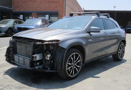 2017 Mercedes-Benz GLA - Image 4