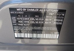 2017 Mercedes-Benz GLA - Image 53