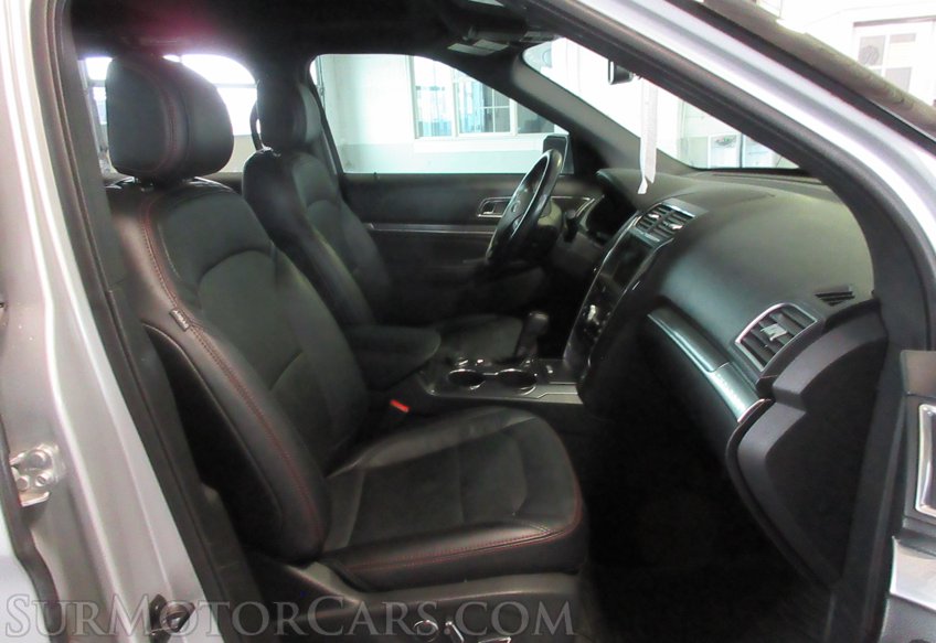 2017 Ford Explorer - Image 34