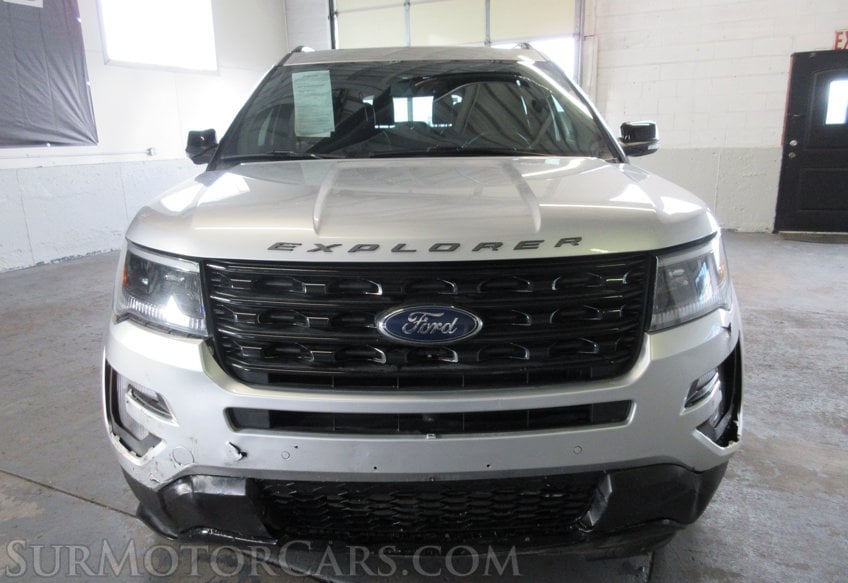 2017 Ford Explorer - Image 13