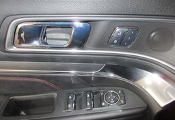 2017 Ford Explorer - Image 64