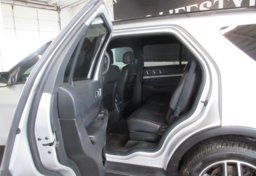 2017 Ford Explorer - Image 37