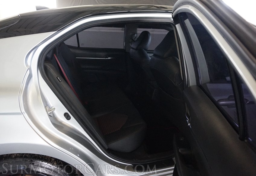 2020 Toyota Camry - Image 36