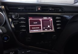 2020 Toyota Camry - Image 47