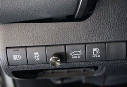 2020 Toyota Camry - Image 58