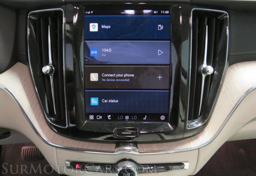 2022 Volvo XC60 - Image 40