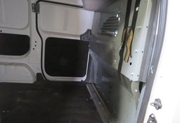 2018 Nissan NV200 - Image 30