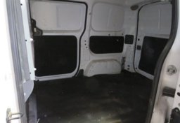 2018 Nissan NV200 - Image 27