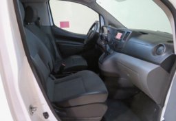 2018 Nissan NV200 - Image 22