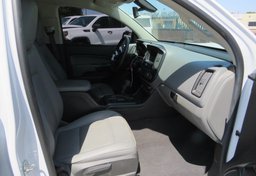 2020 GMC Canyon - Image 27