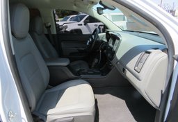 2020 GMC Canyon - Image 25