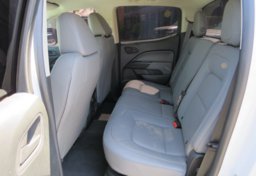 2020 GMC Canyon - Image 30