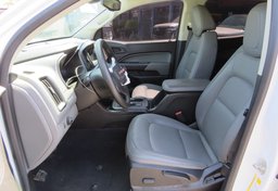 2020 GMC Canyon - Image 24