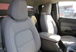 2019 Chevrolet Colorado - Image 28