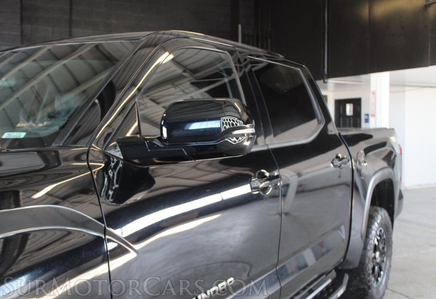 2022 Toyota Tundra - Image 15