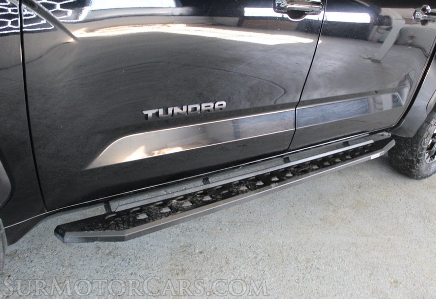 2022 Toyota Tundra - Image 29