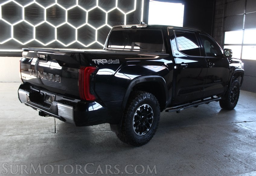 2022 Toyota Tundra - Image 5