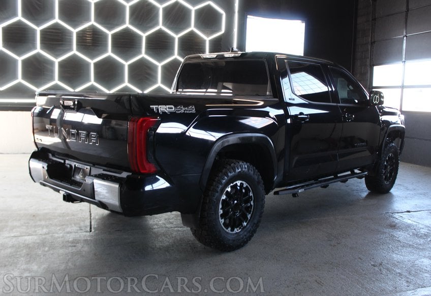 2022 Toyota Tundra - Image 6