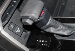 2022 Toyota Tundra - Image 49