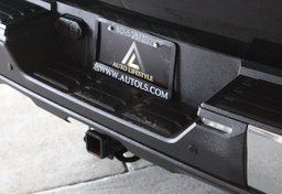 2022 Toyota Tundra - Image 19