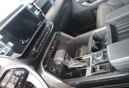 2022 Toyota Tundra - Image 40