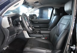 2022 Toyota Tundra - Image 35