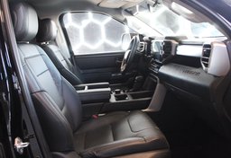 2022 Toyota Tundra - Image 33