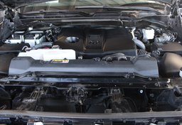 2022 Toyota Tundra - Image 66