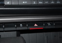 2022 Toyota Tundra - Image 55