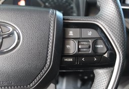 2022 Toyota Tundra - Image 41