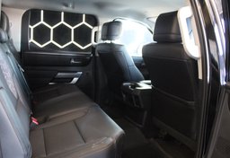 2022 Toyota Tundra - Image 38