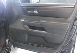 2022 Toyota Tundra - Image 61