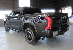 2022 Toyota Tundra - Image 8