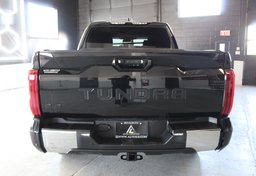 2022 Toyota Tundra - Image 12