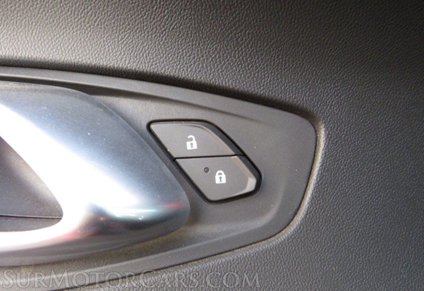 2018 Chevrolet Camaro - Image 38