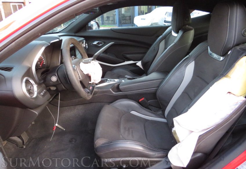 2018 Chevrolet Camaro - Image 27