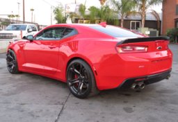 2018 Chevrolet Camaro - Image 10