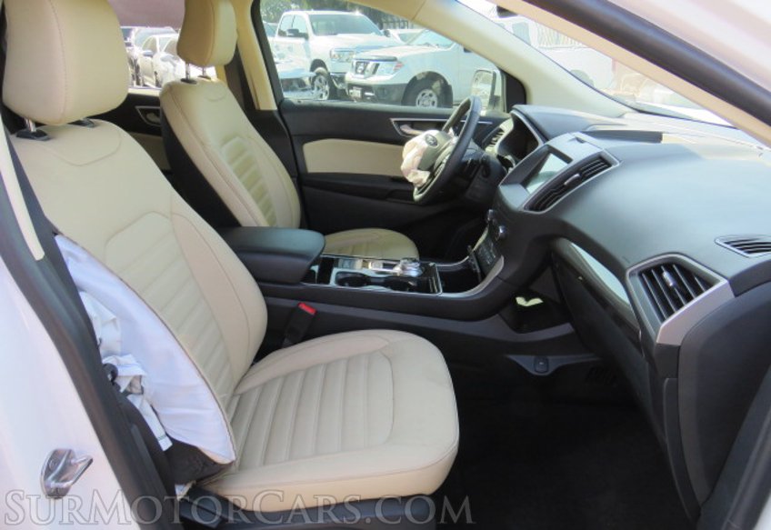 2020 Ford Edge - Image 25