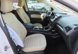 2020 Ford Edge - Image 25